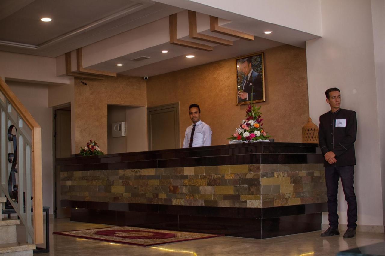 Hotel Al Mamoun Insgane Εξωτερικό φωτογραφία